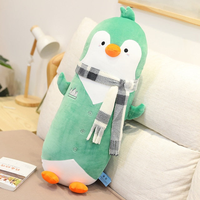 Peluche Pinguino Grande Formato con sciarpa | Peluche Italia